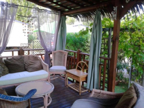 Propriete de 3 chambres avec piscine partagee et jardin amenage a Frejus a 5 km de la plage